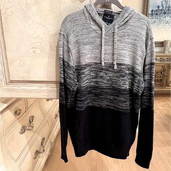 American Eagle Outfitters Other - American Eagle Outfitters Ombre Baja Hoodie Sweater